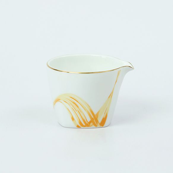 Dankotuwa | Fancy Wave Gold Creamer