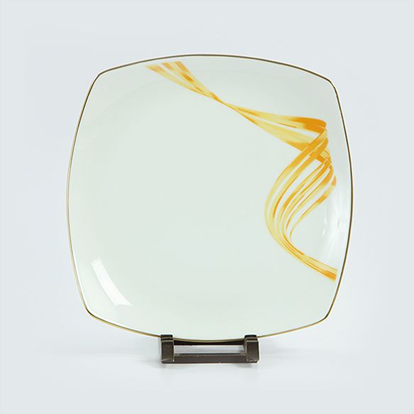 Dankotuwa | Fancy Wave Gold Dinner Plate