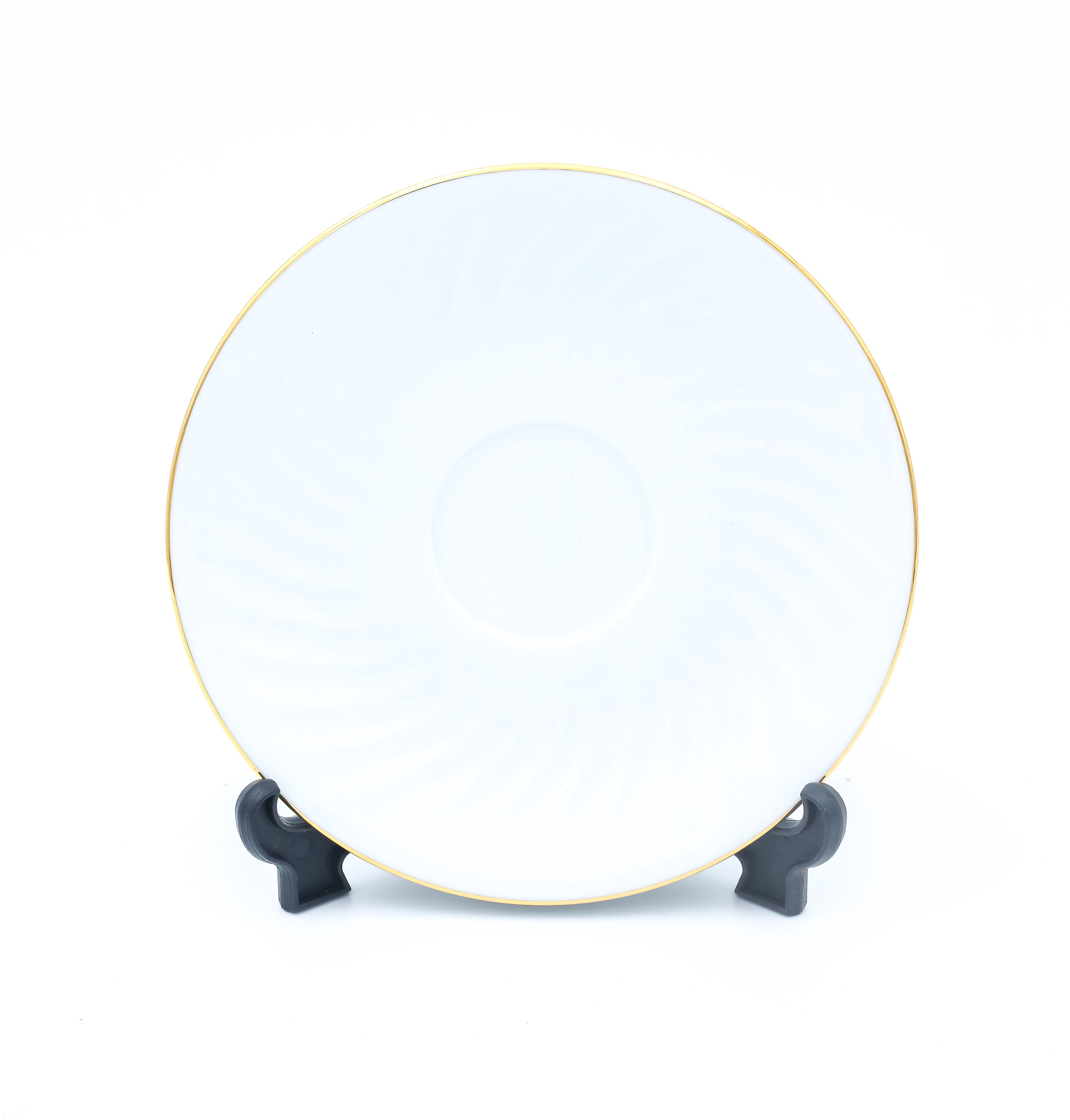 Dankotuwa | White with Gold Handle Tea Cup & Saucer