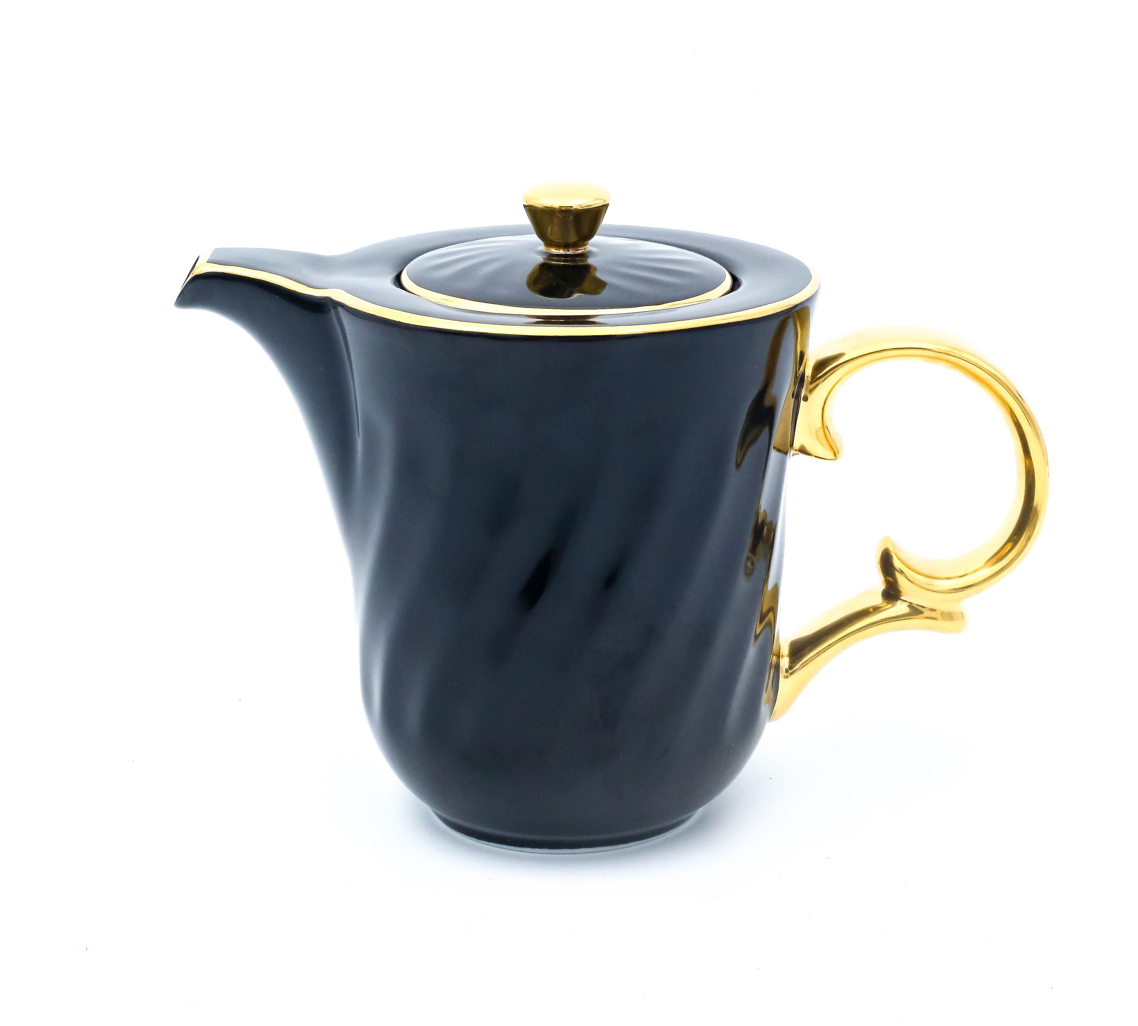 Dankotuwa | Black with Gold Handle Tea Pot